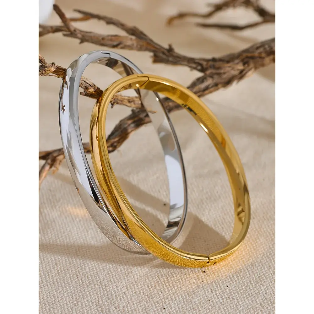 Jonc Lisse Doré — Argent 925 Plaqué Or 18K Bijoux de Paris